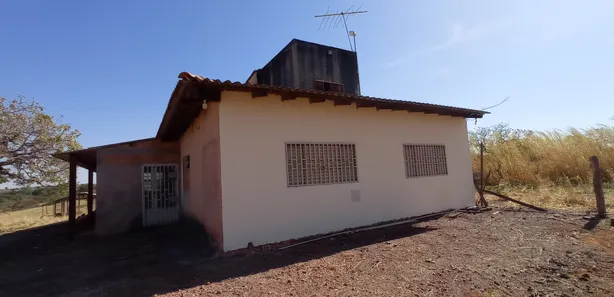 Fazenda / Sítio / Chácara com 4 Quartos à venda, 21000m² no Parque da Barragem Setor 13, Águas Lindas de Goiás