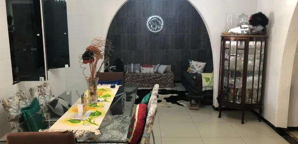 Casa com 6 Quartos à venda, 302m² no Grageru, Aracaju