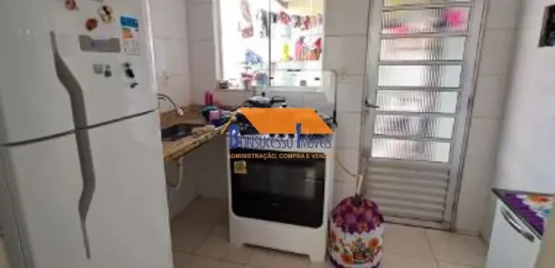 Casa com 2 Quartos à venda, 50m² no Santa Marta, Ribeirão das Neves