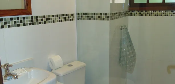 Hotel / Motel / Pousada com 8 Quartos à venda, 180m² no Boiçucanga, São Sebastião