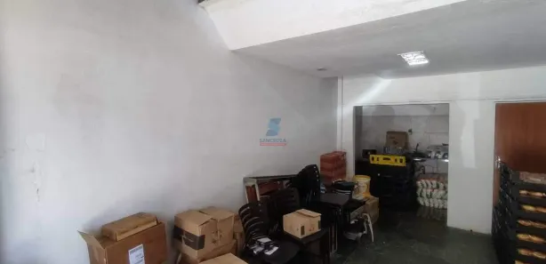 Loja / Salão / Ponto Comercial à venda, 350m² no Novo Eldorado, Contagem