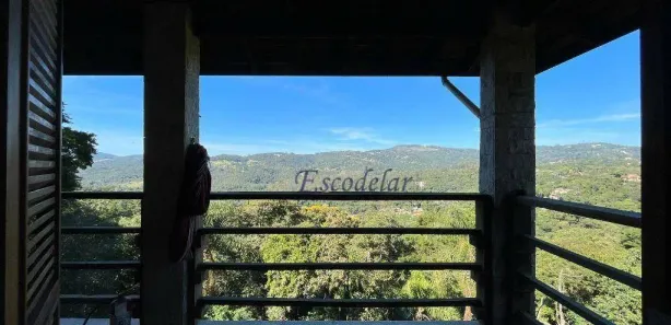 Prédio Inteiro à venda, 1000m² no Caraguatá, Mairiporã