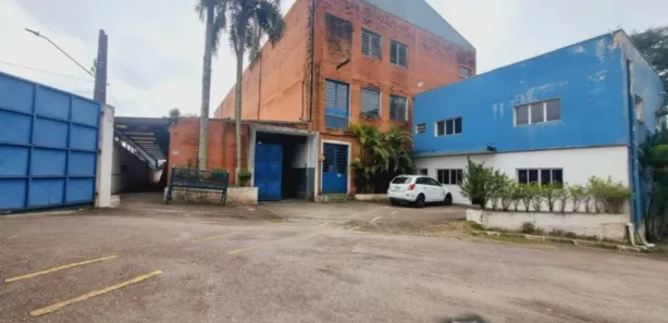Prédio Inteiro para venda ou aluguel, 6353m² no Vila Louro, Embu-Guaçu