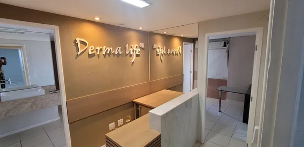 Conjunto Comercial / Sala para alugar, 32m² no Pitangueiras, Lauro de Freitas