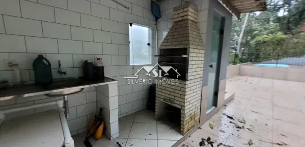 Apartamento com 2 Quartos para alugar, 70m² no Quitandinha, Petrópolis
