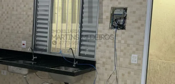 Casa com 1 Quarto para alugar, 35m² no Jardim Stella Maris, Jandira