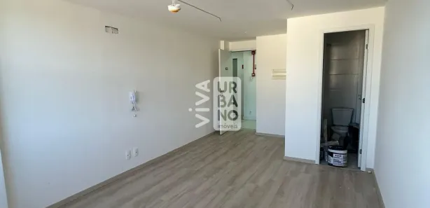 Conjunto Comercial / Sala para alugar, 25m² no Conforto, Volta Redonda