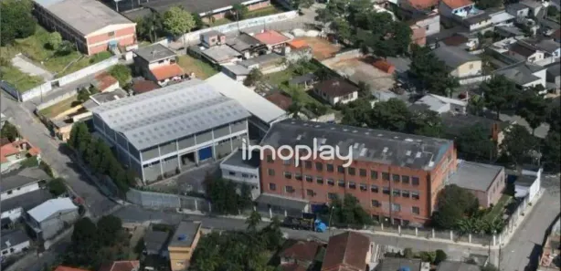 Galpão / Depósito / Armazém para venda ou aluguel, 6353m² no Vila Louro, Embu-Guaçu