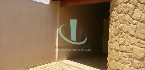 Casa com 3 Quartos para venda ou aluguel, 213m² no Jardim Tinen, Araraquara