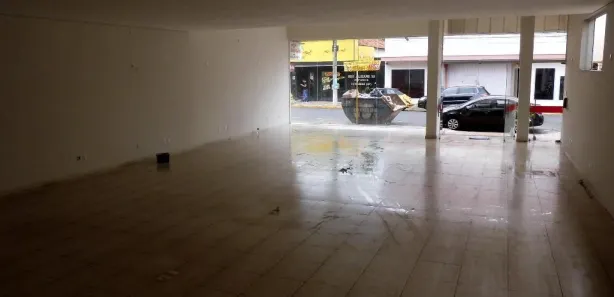 Prédio Inteiro para alugar, 500m² no Centro, Araçatuba