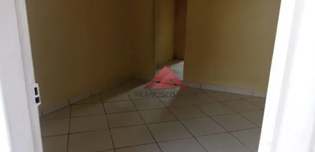 Kitnet com 1 Quarto à venda, 33m² no Brasilândia, São Gonçalo