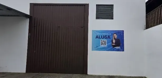 Galpão / Depósito / Armazém para alugar, 240m² no Areias, Camboriú