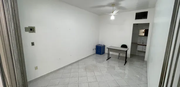 Conjunto Comercial / Sala para alugar, 30m² no Glória, Vila Velha