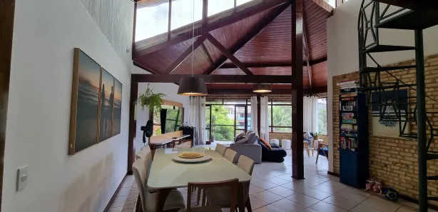 Casa de Condomínio com 4 Quartos à venda, 280m² no Badu, Niterói