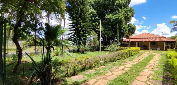 Fazenda / Sítio / Chácara com 4 Quartos à venda, 3150m² no , Brasília