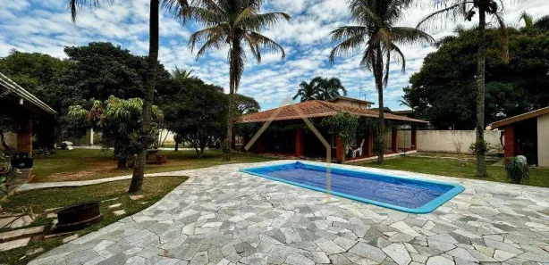 Fazenda / Sítio / Chácara com 3 Quartos à venda, 269m² no Recanto Jatobá, Americana