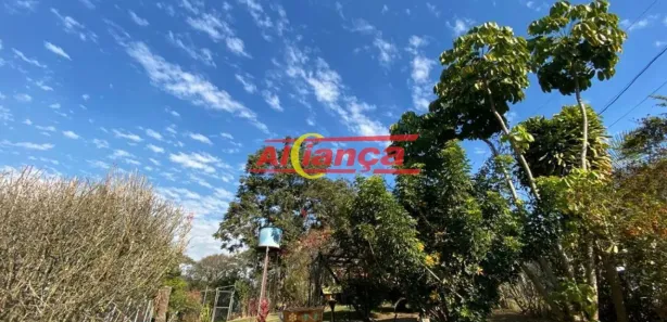 Fazenda / Sítio / Chácara com 3 Quartos à venda, 300m² no Chácaras Copaco, Arujá