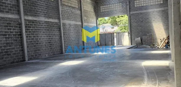 Galpão / Depósito / Armazém para alugar, 350m² no Jordão, Recife