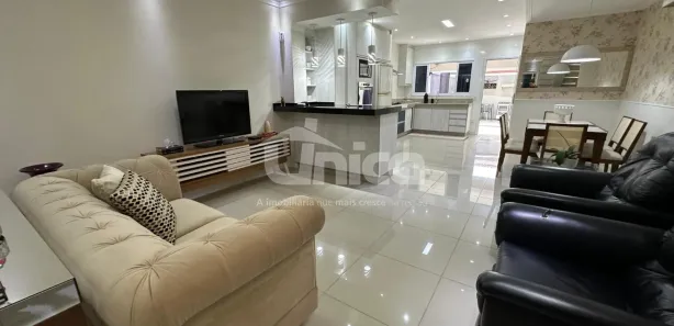 Sobrado com 3 Quartos à venda, 160m² no Jardim Nova Alvorada, Hortolândia