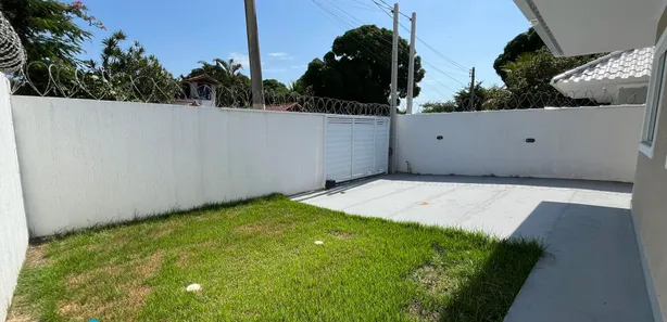 Casa com 2 Quartos à venda, 90m² no Hospício, Araruama
