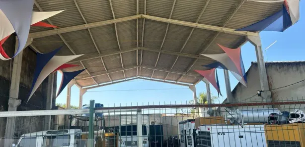 Galpão / Depósito / Armazém para alugar, 360m² no Araçatiba, Maricá