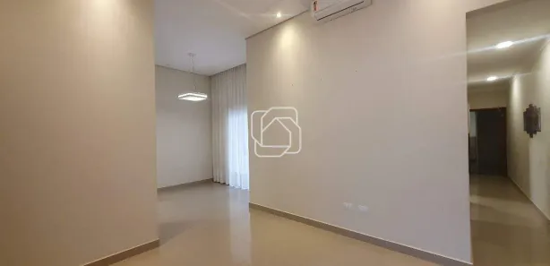 Casa de Condomínio com 3 Quartos para alugar, 128m² no Village Moutonnée, Salto