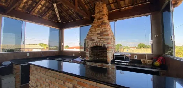 Sobrado com 3 Quartos para venda ou aluguel, 288m² no Planalto, Araçatuba