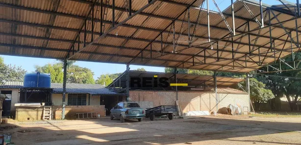 Galpão / Depósito / Armazém à venda, 630m² no Bosque dos Eucaliptos, Araçoiaba da Serra