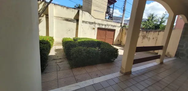 Casa com 6 Quartos à venda, 250m² no Itapuã, Salvador