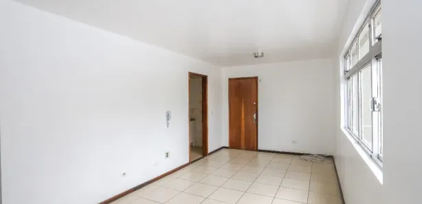 Apartamento com 2 Quartos para alugar, 59m² no Bacacheri, Curitiba