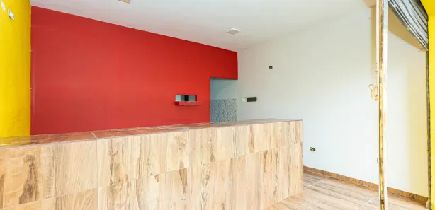 Loja / Salão / Ponto Comercial à venda, 40m² no Tatuquara, Curitiba