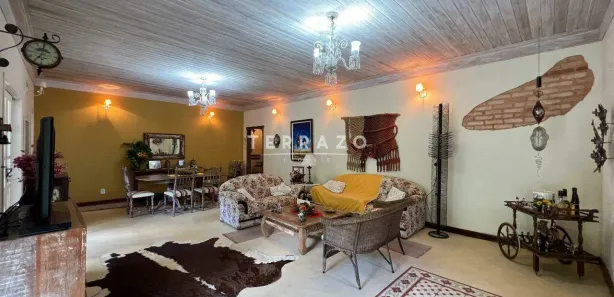 Fazenda / Sítio / Chácara com 3 Quartos à venda, 618m² no Cantagalo, Guapimirim