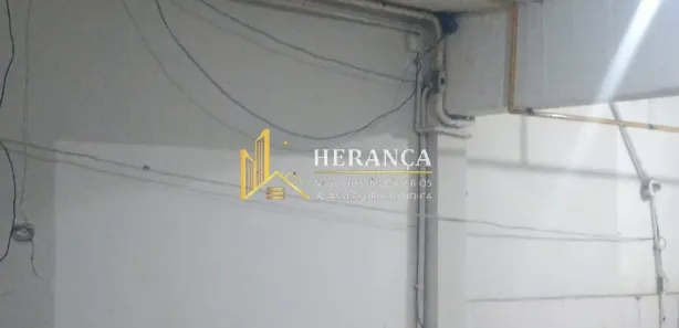 Galpão / Depósito / Armazém à venda, 177m² no Cascadura, Rio de Janeiro