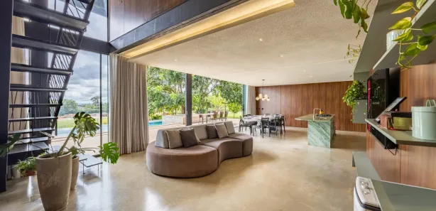 Casa de Condomínio com 4 Quartos à venda, 470m² no , Hidrolândia