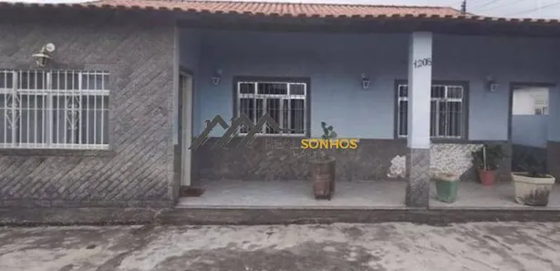 Casa com 4 Quartos à venda, 180m² no Vila Capri, Araruama