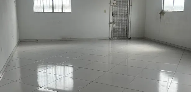 Sobrado com 5 Quartos para alugar, 250m² no , Marituba