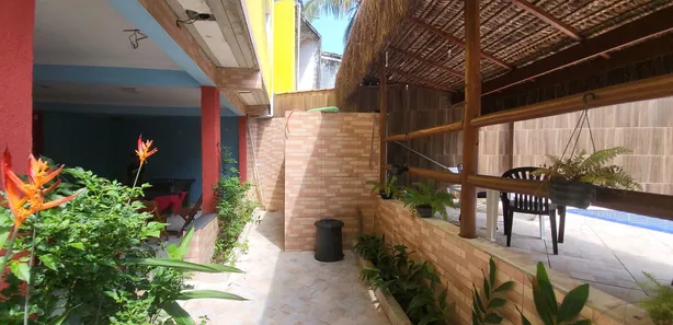 Hotel / Motel / Pousada com 15 Quartos à venda, 900m² no Boiçucanga, São Sebastião