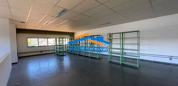 Galpão / Depósito / Armazém à venda, 2123m² no Tamboré, Santana de Parnaíba