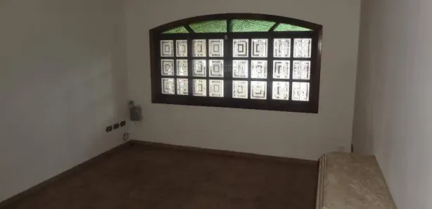 Sobrado com 3 Quartos para venda ou aluguel, 184m² no Vila Acoreana, Poá