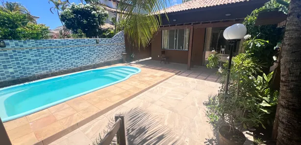 Casa com 4 Quartos para venda ou aluguel, 220m² no Buraquinho, Lauro de Freitas