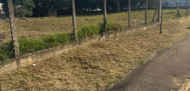 Terreno / Lote / Condomínio à venda, 450m² no Iguaçu, Fazenda Rio Grande