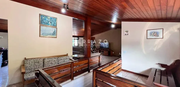 Cobertura com 2 Quartos para alugar, 66m² no Paineira, Teresópolis