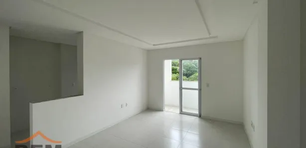 Apartamento com 2 Quartos para alugar, 69m² no Estados, Balneário Camboriú