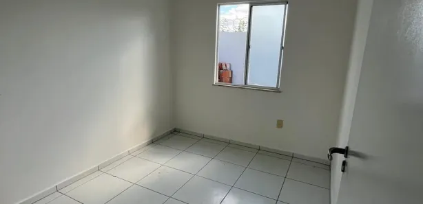 Casa de Condomínio com 2 Quartos para alugar, 57m² no Registro, Feira de Santana