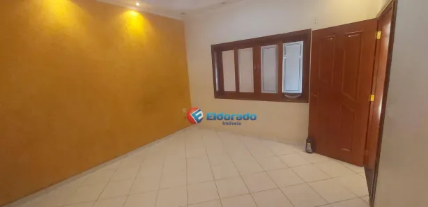 Casa com 2 Quartos para alugar, 181m² no Centro, Sumaré
