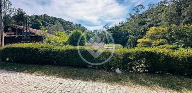 Loja / Salão / Ponto Comercial à venda, 235m² no Vargem Grande, Teresópolis