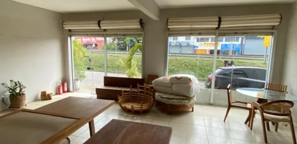 Loja / Salão / Ponto Comercial à venda, 450m² no Busca Vida (Abrantes), Camaçari