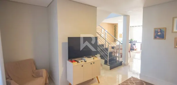 Sobrado com 3 Quartos à venda, 104m² no Jardim Patricia, Quatro Barras