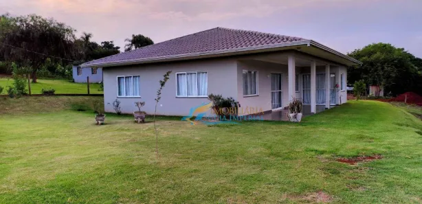 Fazenda / Sítio / Chácara com 3 Quartos à venda, 400m² no Rio do Salto, Cascavel