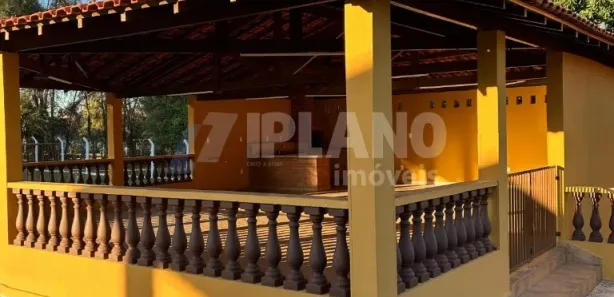 Fazenda / Sítio / Chácara com 3 Quartos para venda ou aluguel, 671m² no Parque Itaipu, São Carlos